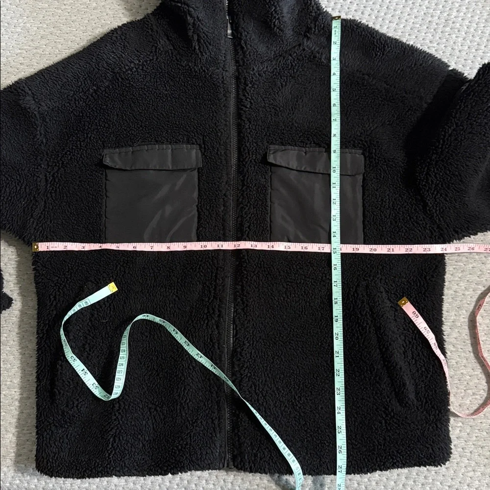 Alo Yoga Cargo Sherpa Jacket Black Size Small